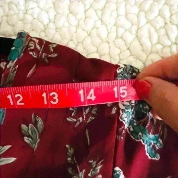 Sienna Sky Maroon Floral V-Neck Faux Wrap Cinch Waist Knotted Back Top Size M - Picture 11 of 12